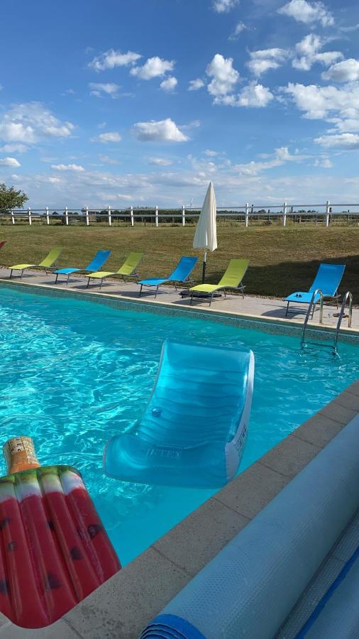 Loveyou Villalunoterie Futuroscope Piscine Spa 4Pers Oyre 外观 照片